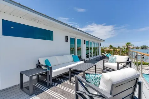 16117 4th Street E Redington Beach FL 33708