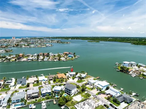 16117 4th Street E Redington Beach FL 33708