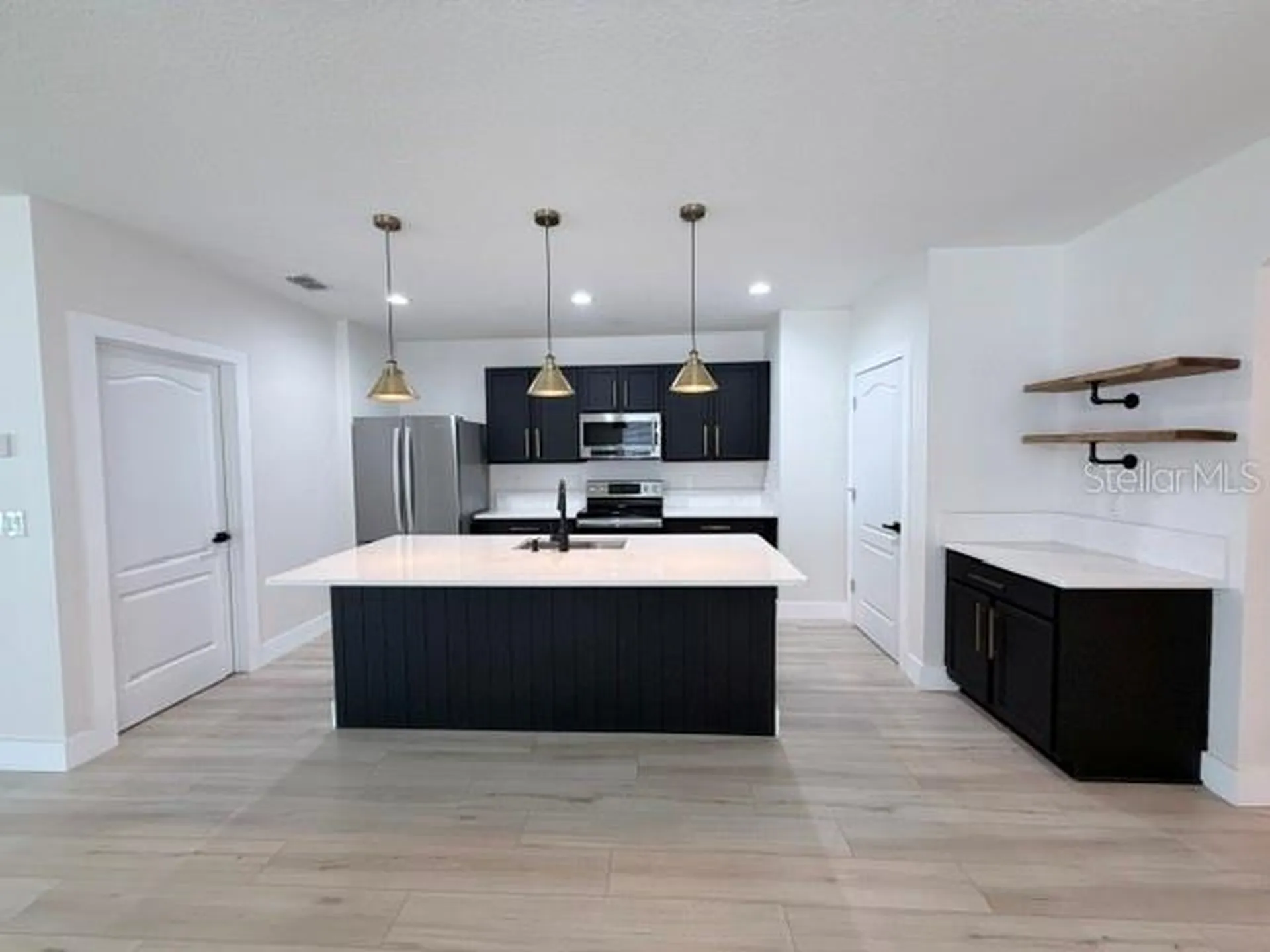 1776 Ranger Highlands Road Kissimmee FL 34744