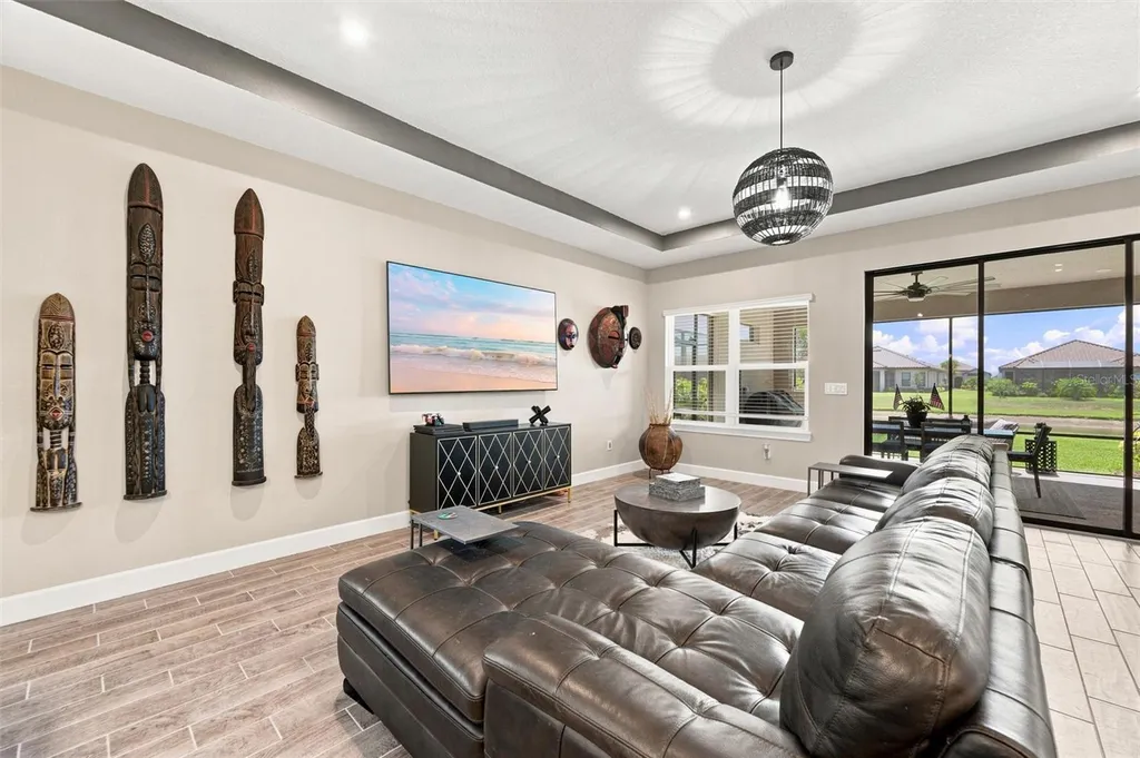 11115 Devonbridge Drive Palmetto FL 34221