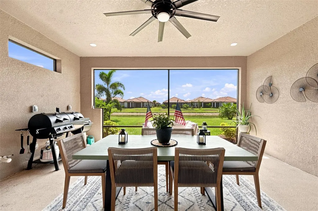 11115 Devonbridge Drive Palmetto FL 34221