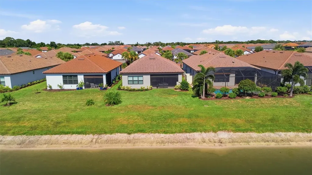 11115 Devonbridge Drive Palmetto FL 34221