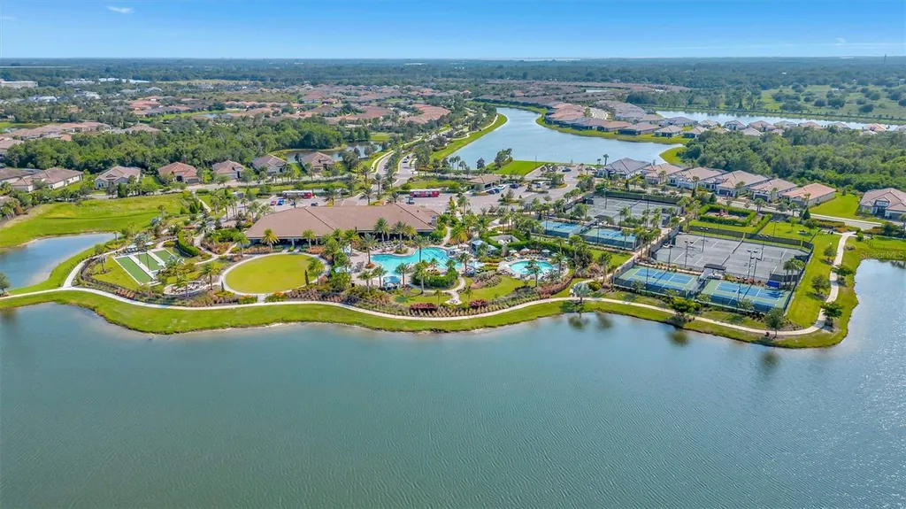 11115 Devonbridge Drive Palmetto FL 34221