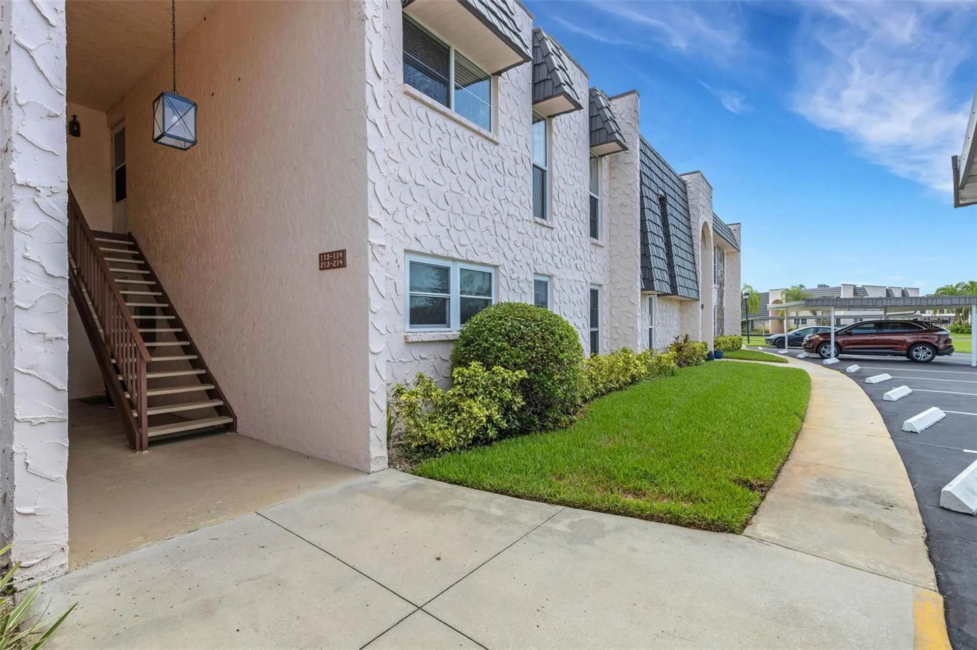 114 Fernwood Circle Seminole FL 33777