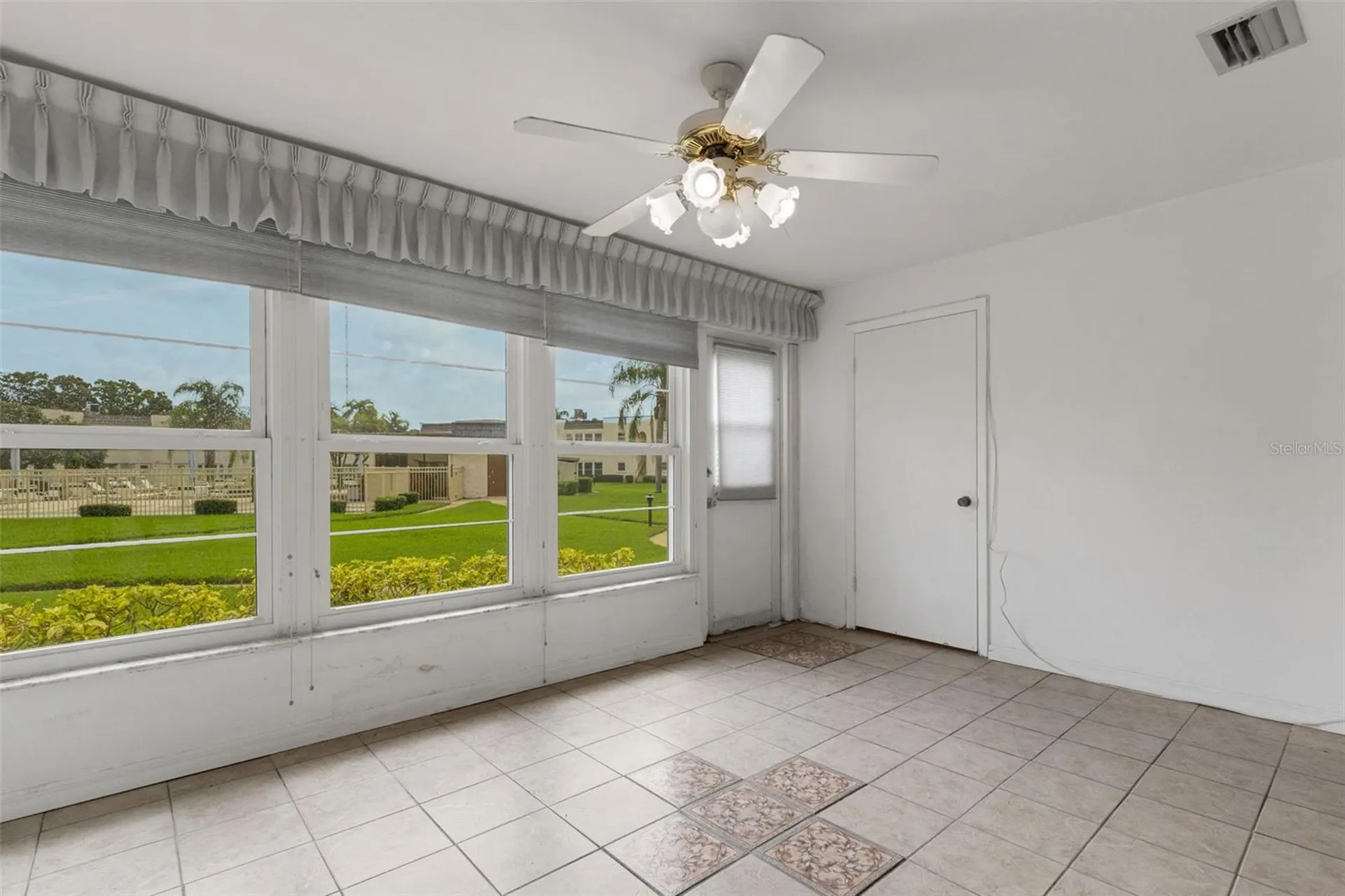114 Fernwood Circle Seminole FL 33777