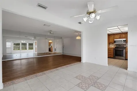 114 Fernwood Circle Seminole FL 33777