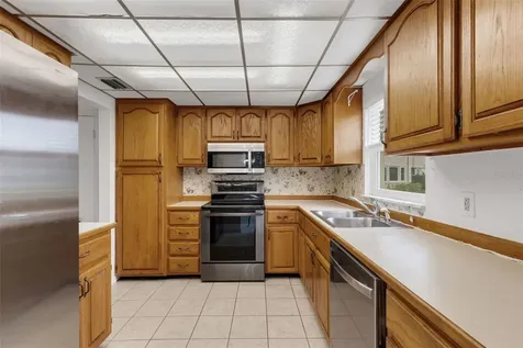 114 Fernwood Circle Seminole FL 33777