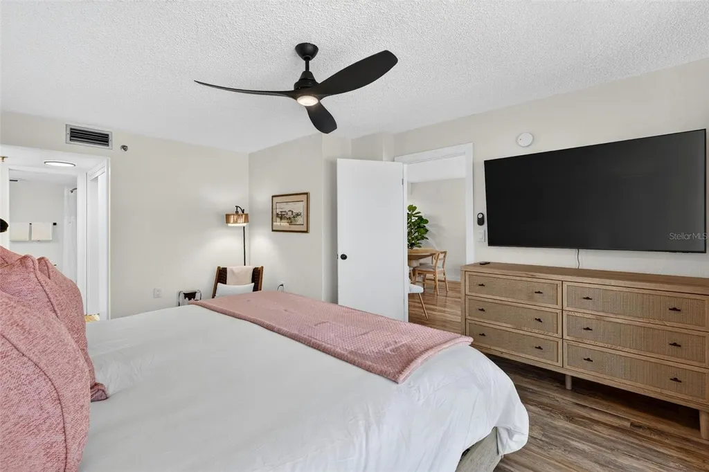 1513 Ocean Shore Boulevard Ormond Beach FL 32176