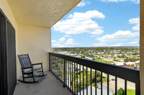 1513 Ocean Shore Boulevard Ormond Beach FL 32176