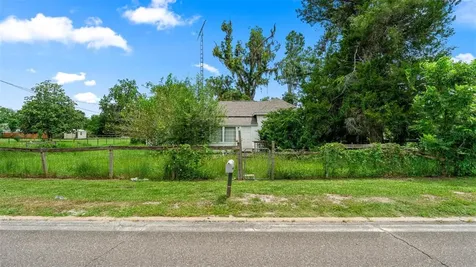 5698 Navarre Avenue Hampton FL 32044