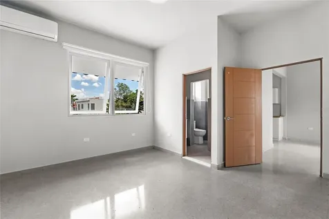 107 Taft San Juan PR 00911