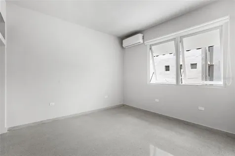 107 Taft San Juan PR 00911
