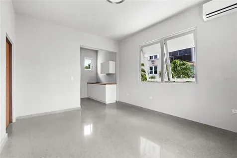107 Taft San Juan PR 00911
