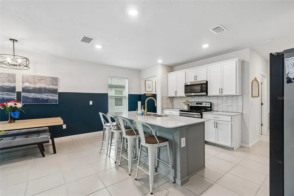9047 Royal River Circle Parrish FL 34219