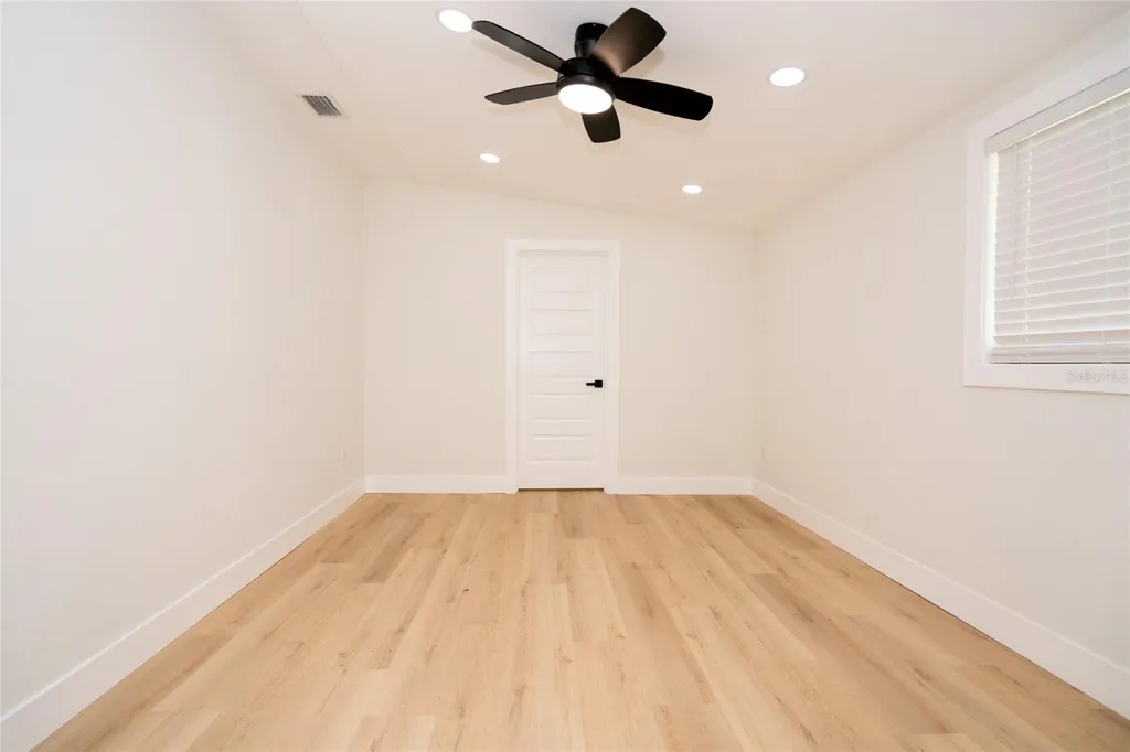 6218 N 43rd Street Tampa FL 33610