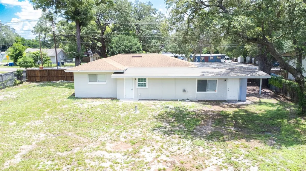 6218 N 43rd Street Tampa FL 33610