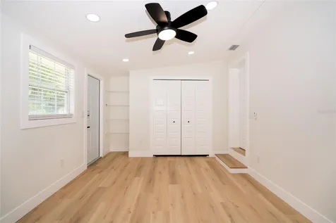 6218 N 43rd Street Tampa FL 33610