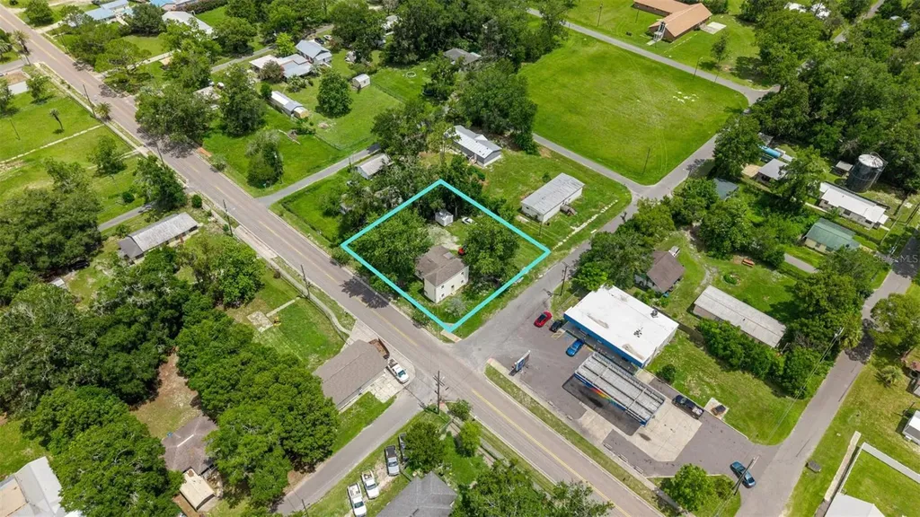 10107 S Division Avenue Hampton FL 32044