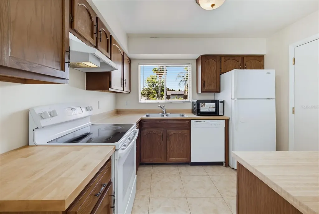 10330 Galliard Boulevard Orlando FL 32821