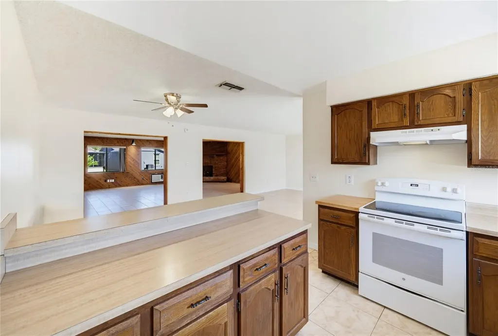 10330 Galliard Boulevard Orlando FL 32821