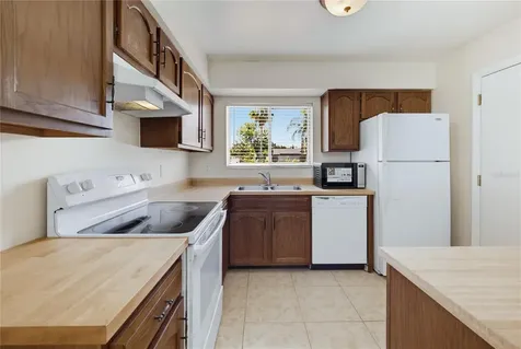 10330 Galliard Boulevard Orlando FL 32821