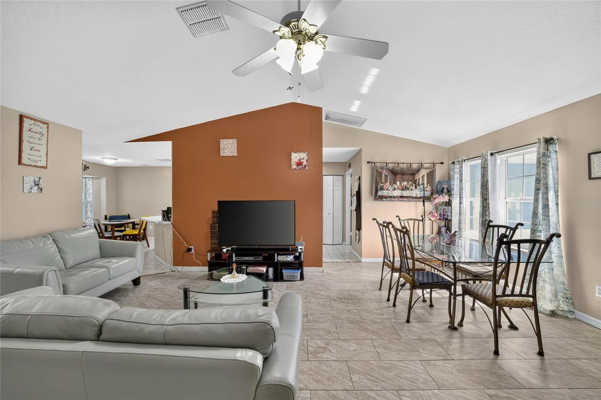 304 Marion Oaks Course Ocala FL 34473