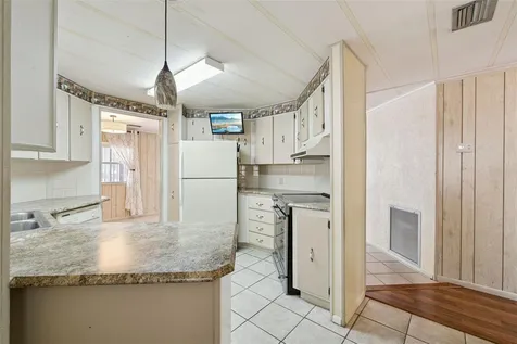 571 Pine Needle Court Lake Mary FL 32746