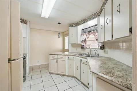 571 Pine Needle Court Lake Mary FL 32746