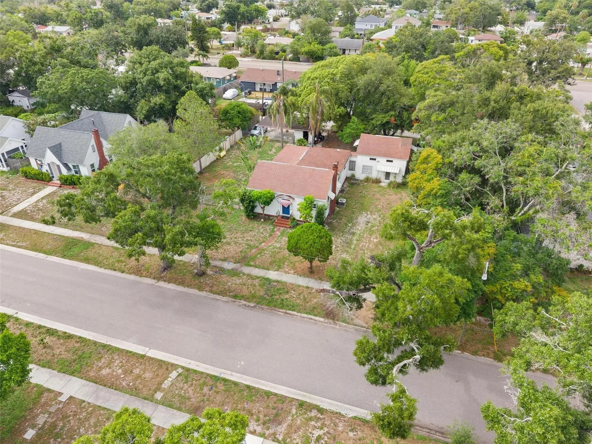4605 8th Avenue N St Petersburg FL 33713