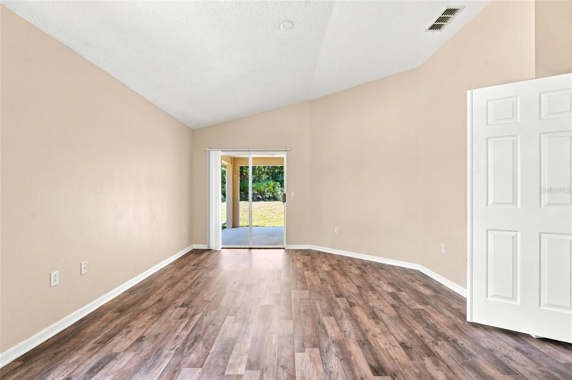 103 Woodside Drive Palm Coast FL 32164