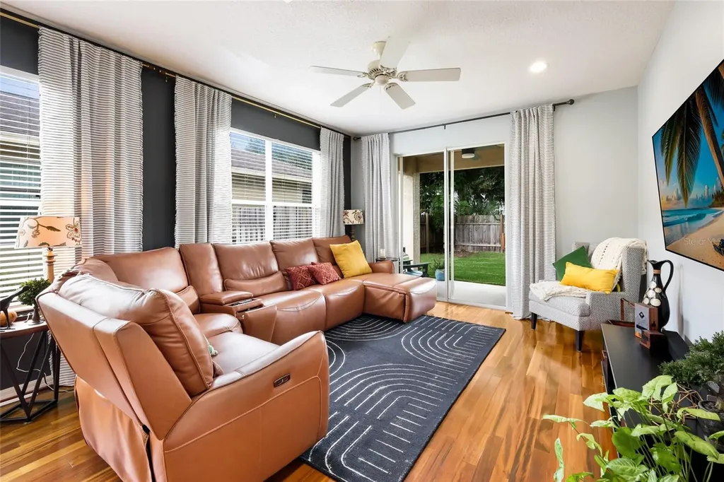 645 Pine Street Safety Harbor FL 34695