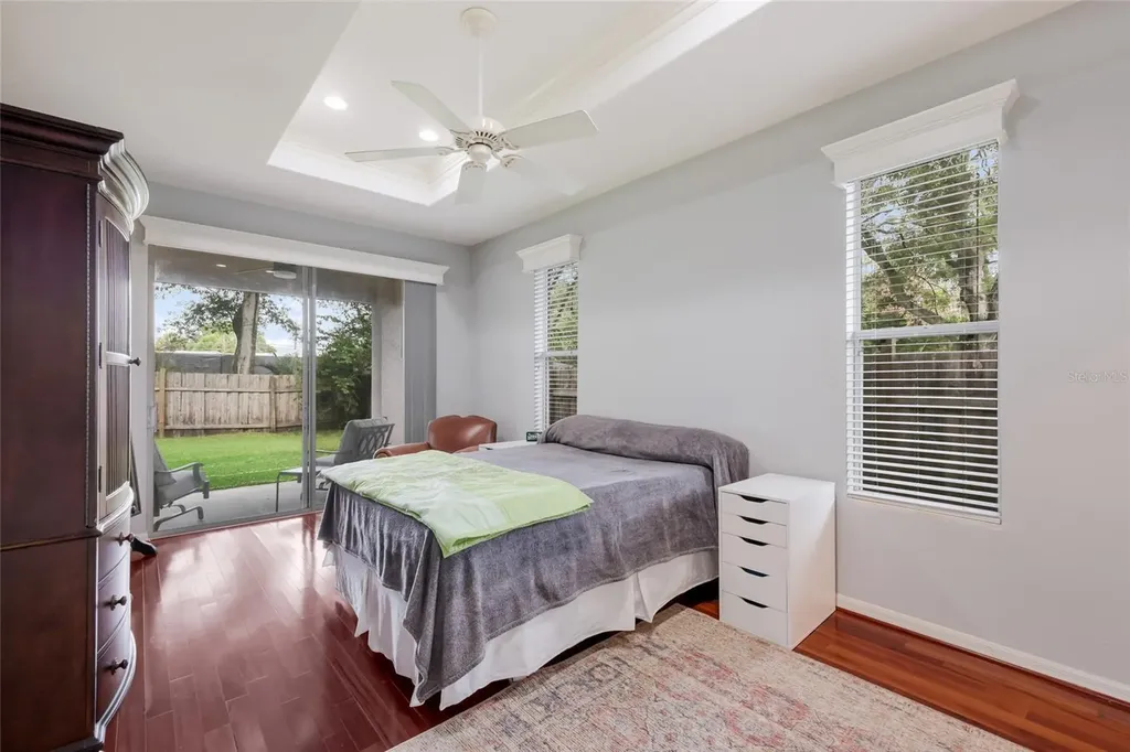 645 Pine Street Safety Harbor FL 34695