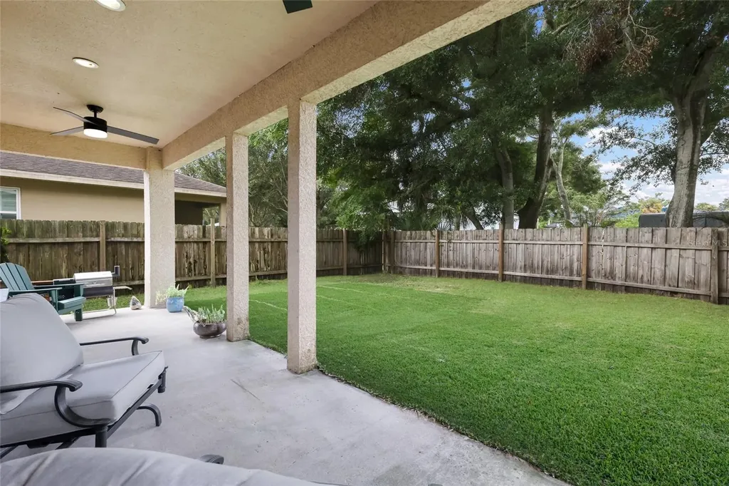 645 Pine Street Safety Harbor FL 34695