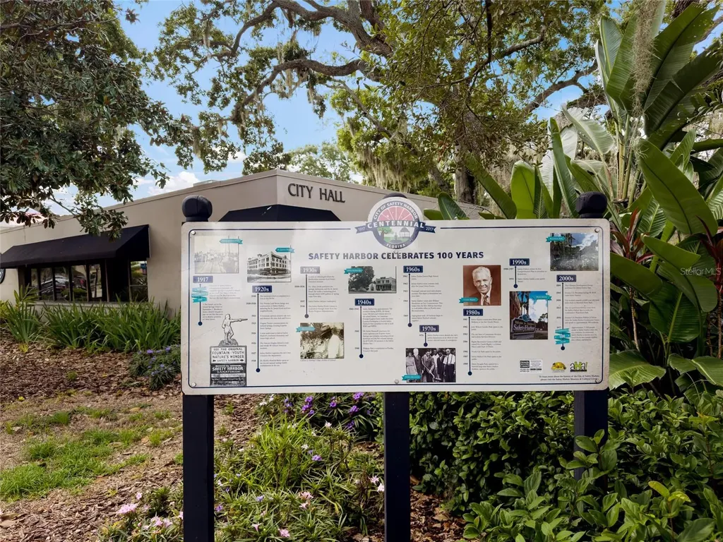 645 Pine Street Safety Harbor FL 34695