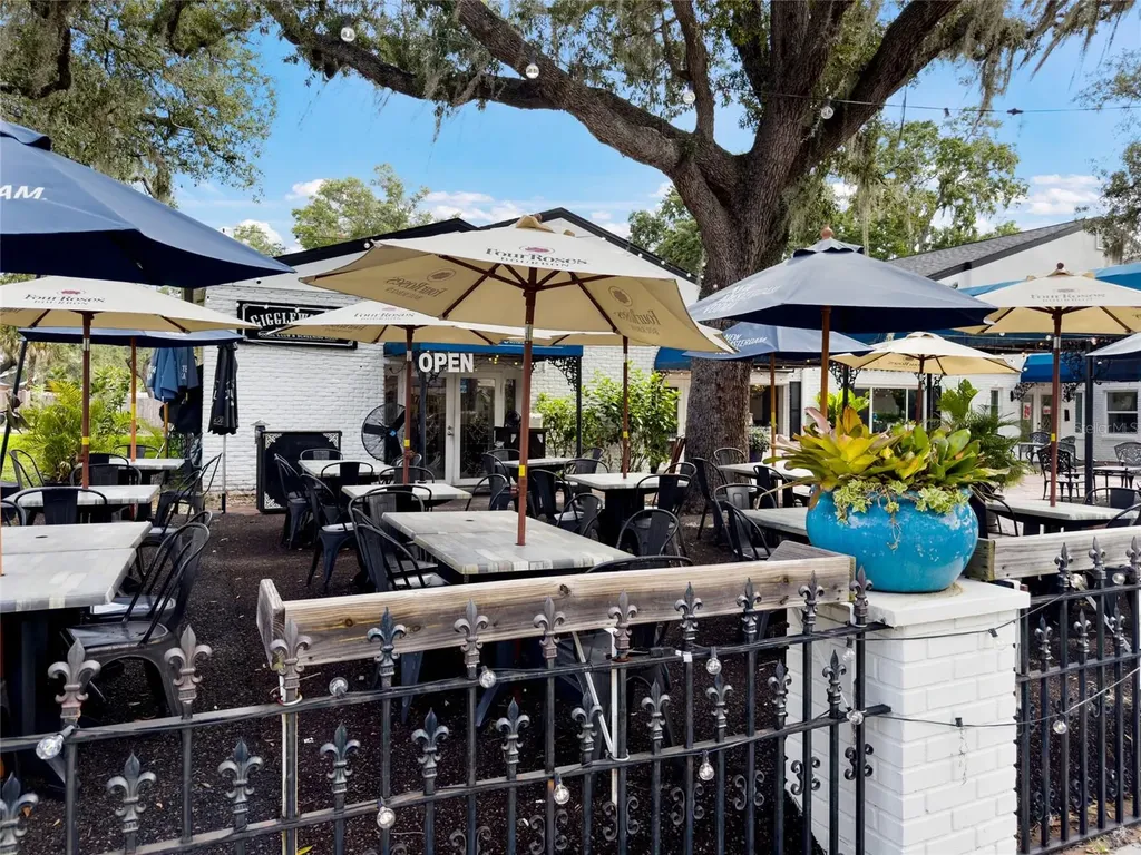 645 Pine Street Safety Harbor FL 34695
