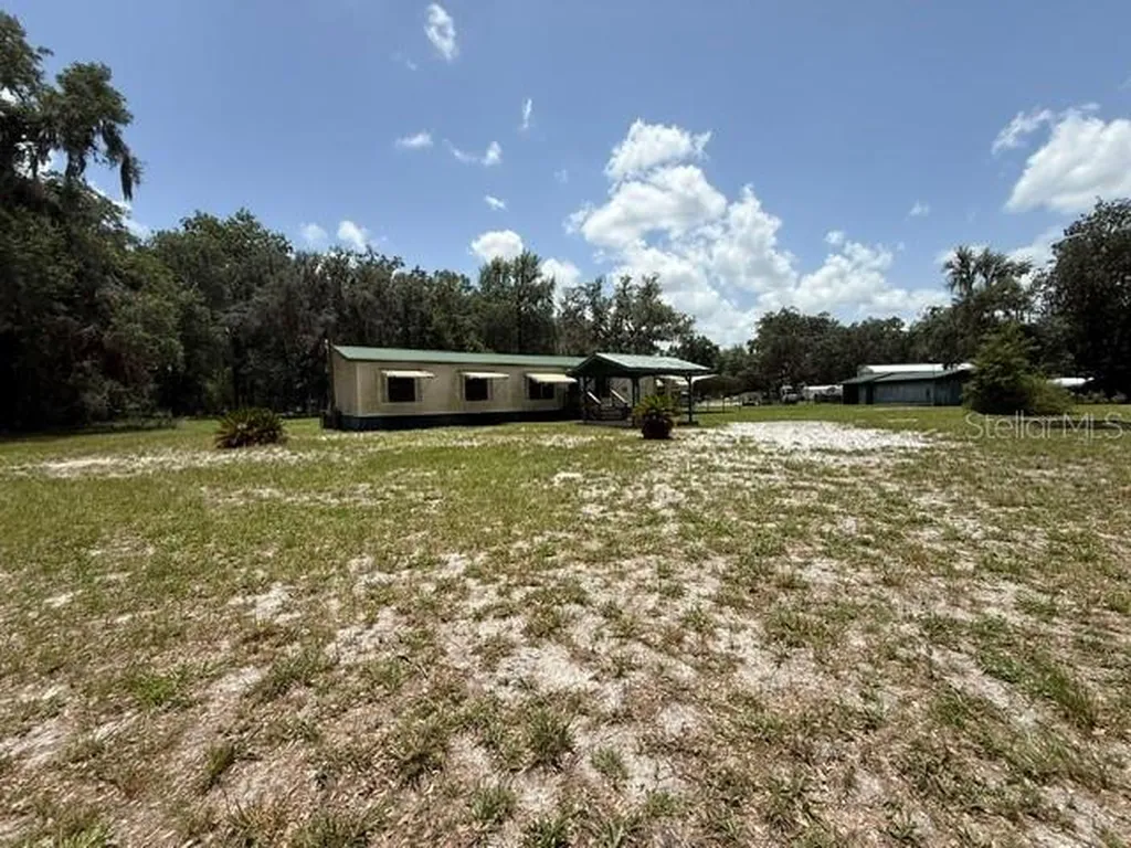 18627 NW 24th Avenue Citra FL 32113