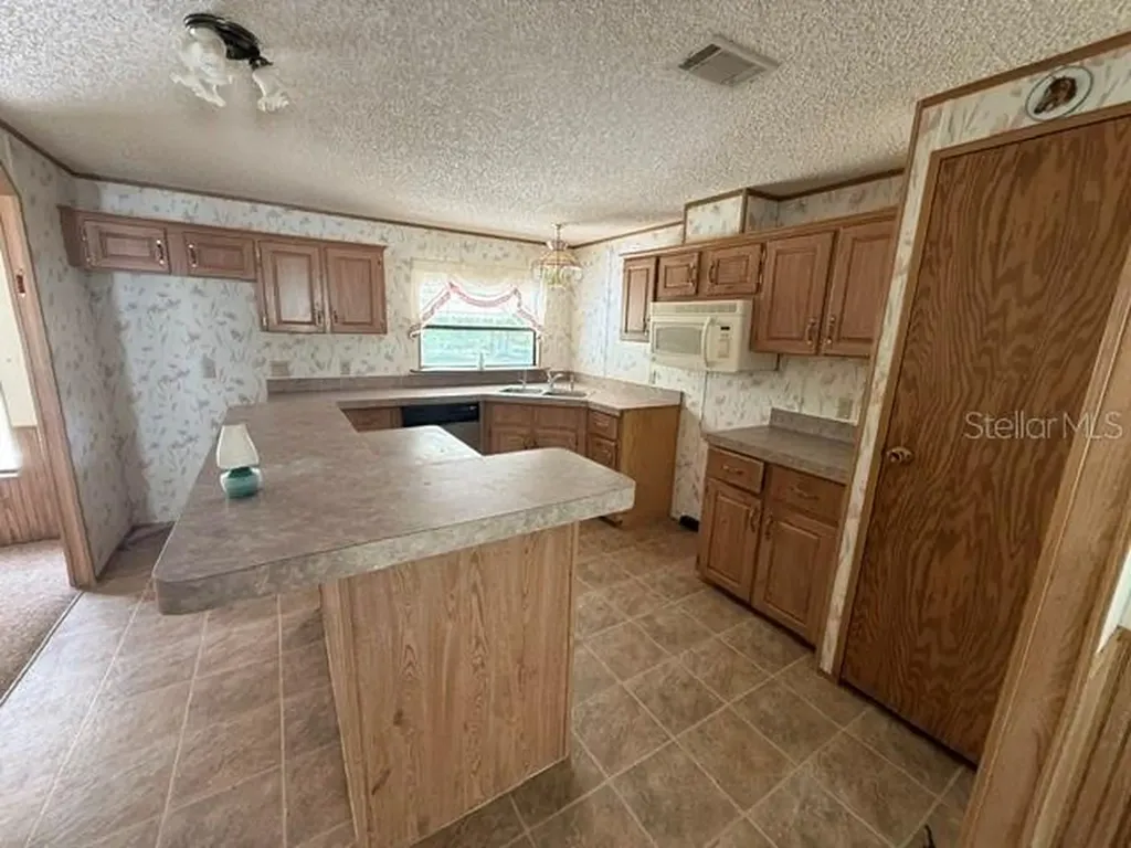18627 NW 24th Avenue Citra FL 32113