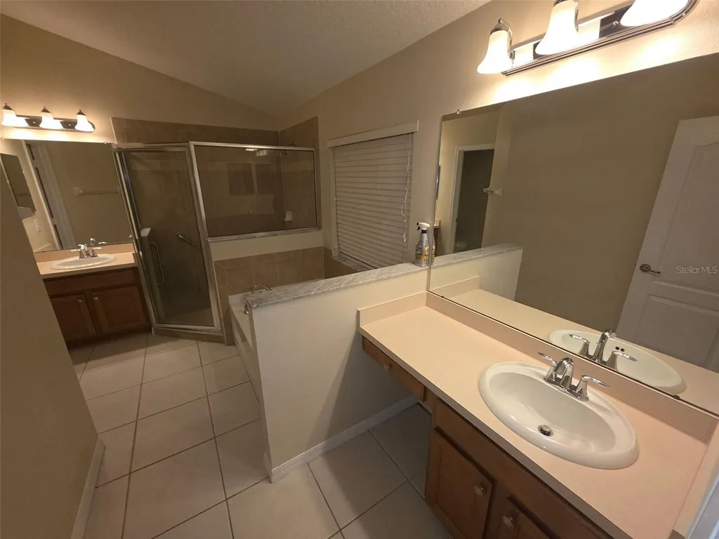 2313 Lawrence Hall Street Ruskin FL 33570