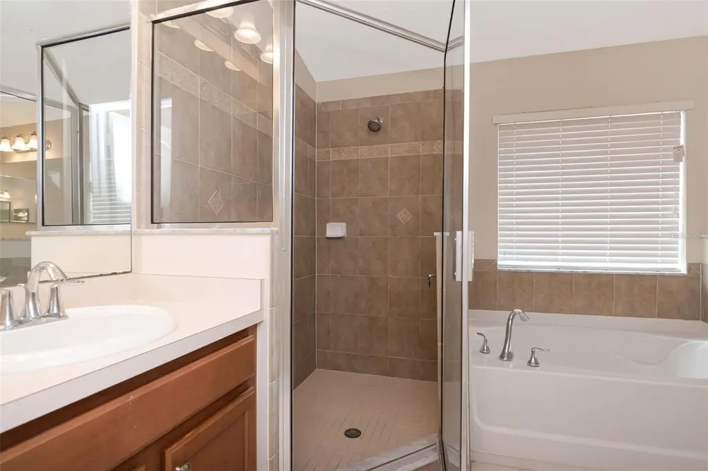 2313 Lawrence Hall Street Ruskin FL 33570