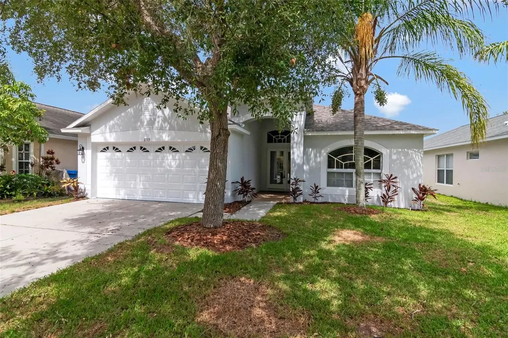 2313 Lawrence Hall Street Ruskin FL 33570