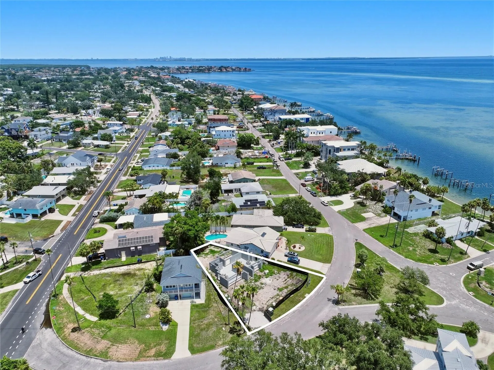 3406 Bayshore Blvd NE St Petersburg FL 33703