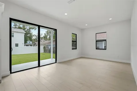7106 N 10th Street Tampa FL 33604