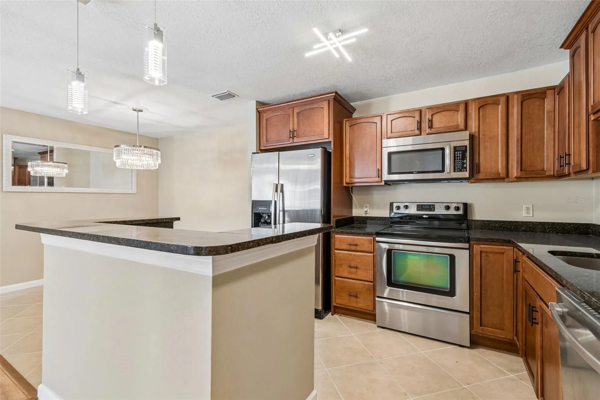 9481 Highland Oak Drive Tampa FL 33647