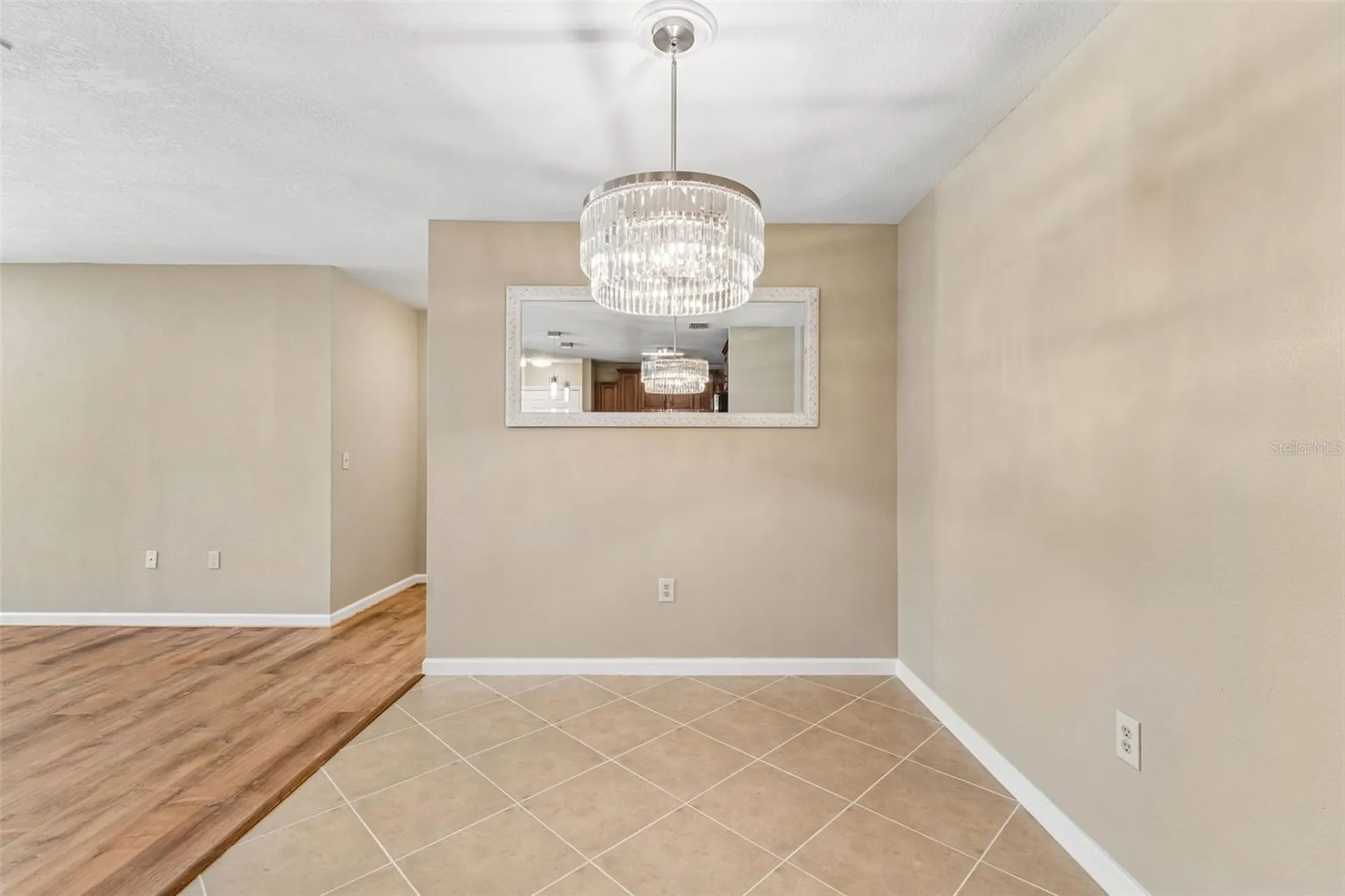 9481 Highland Oak Drive Tampa FL 33647
