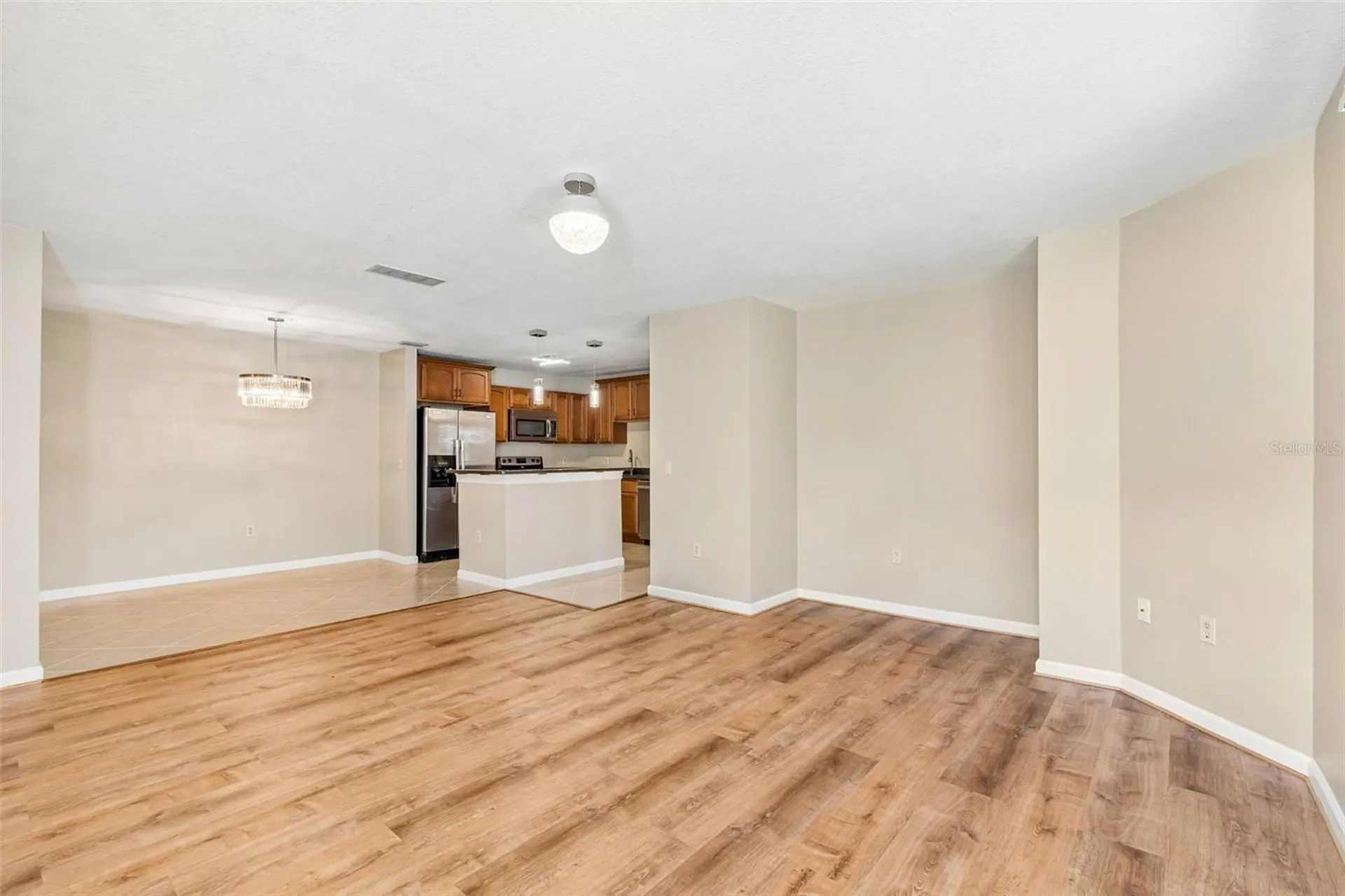 9481 Highland Oak Drive Tampa FL 33647