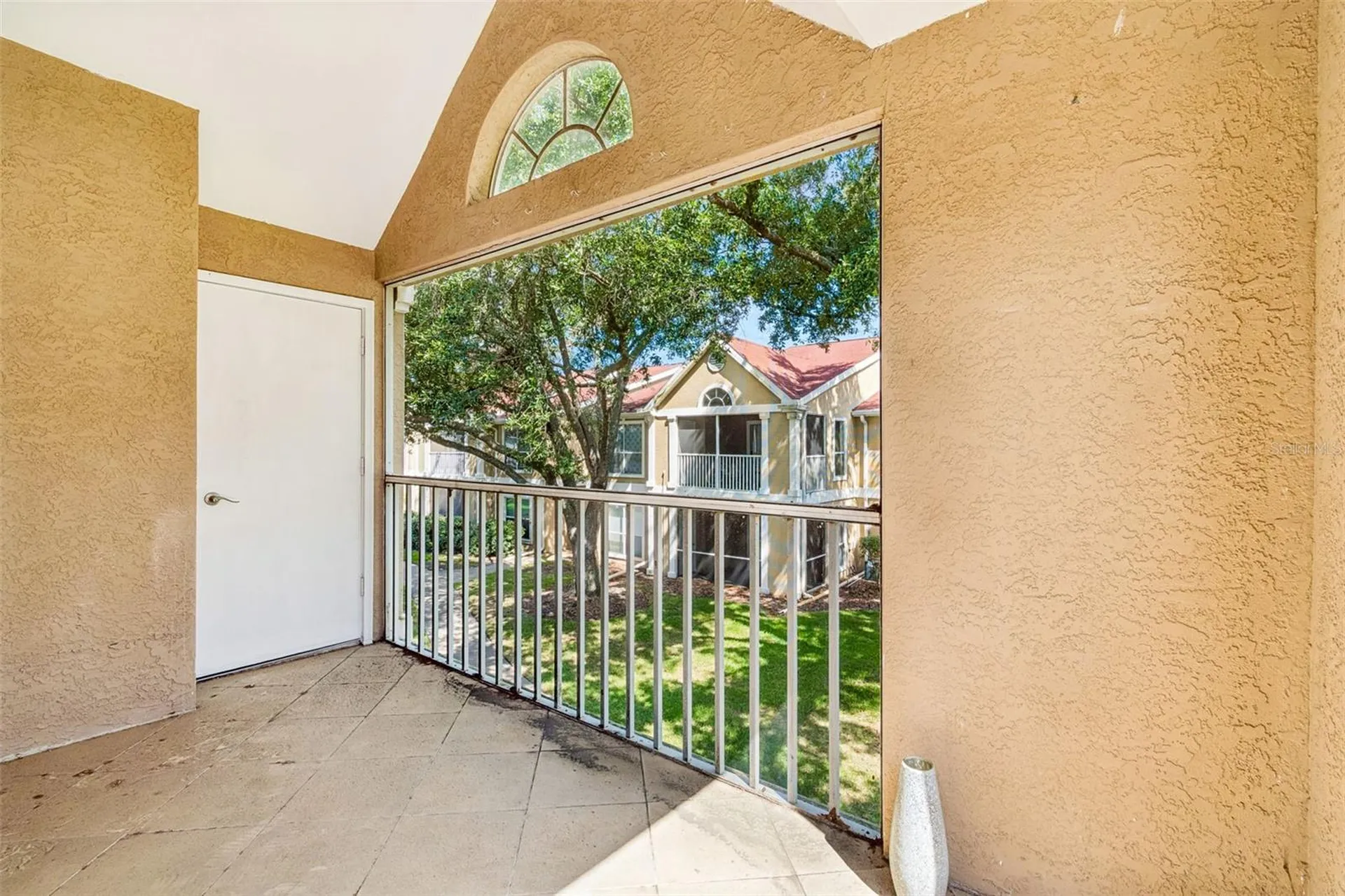 9481 Highland Oak Drive Tampa FL 33647