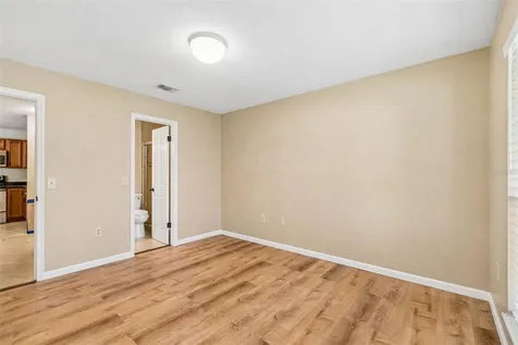 9481 Highland Oak Drive Tampa FL 33647
