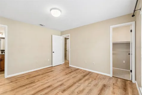 9481 Highland Oak Drive Tampa FL 33647