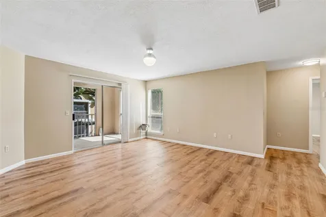 9481 Highland Oak Drive Tampa FL 33647