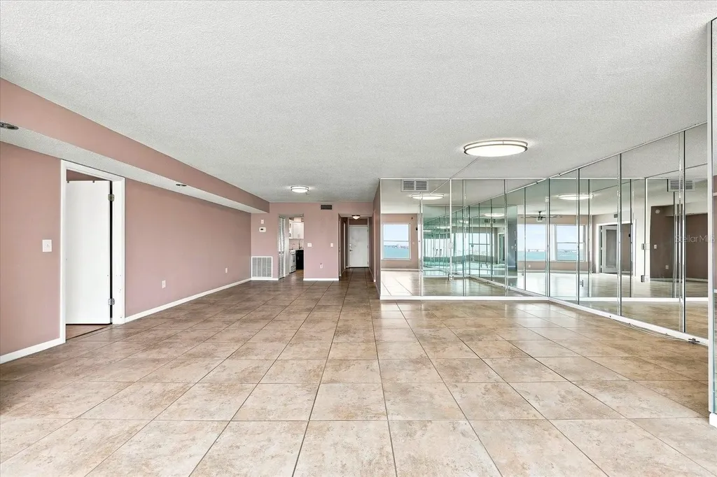6020 Shore Boulevard S Gulfport FL 33707